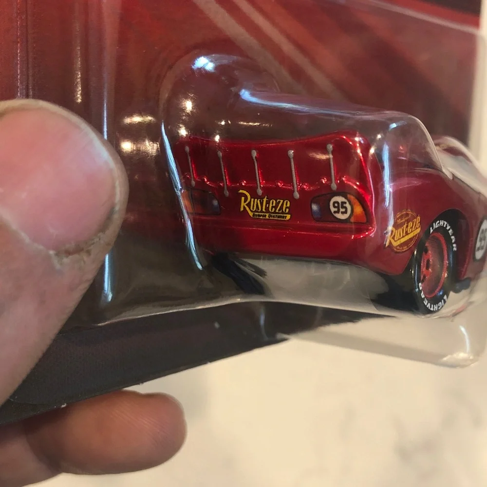 Pixar Cars Radiator Springs Lightning McQueen Toy Car